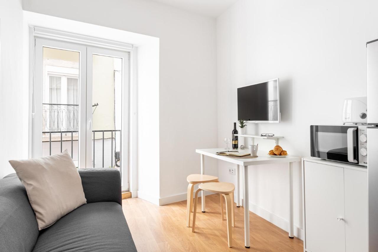Altido Elegant Apartments Moments From Carmo Convent, In Bairro Alto Lisboa Eksteriør billede